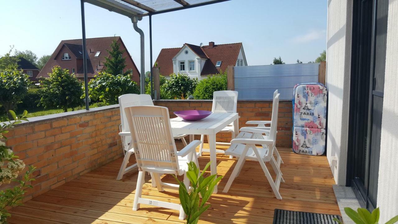 Ferienwohnung Seestern Fuer 6 Personen Mit Kamin & Terrasse Boltenhagen  Esterno foto